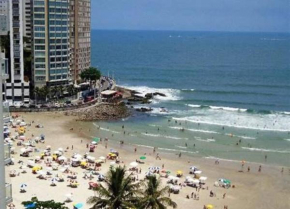 No melhor ponto de PITANGUEIRAS, 50mt da praia, amplo